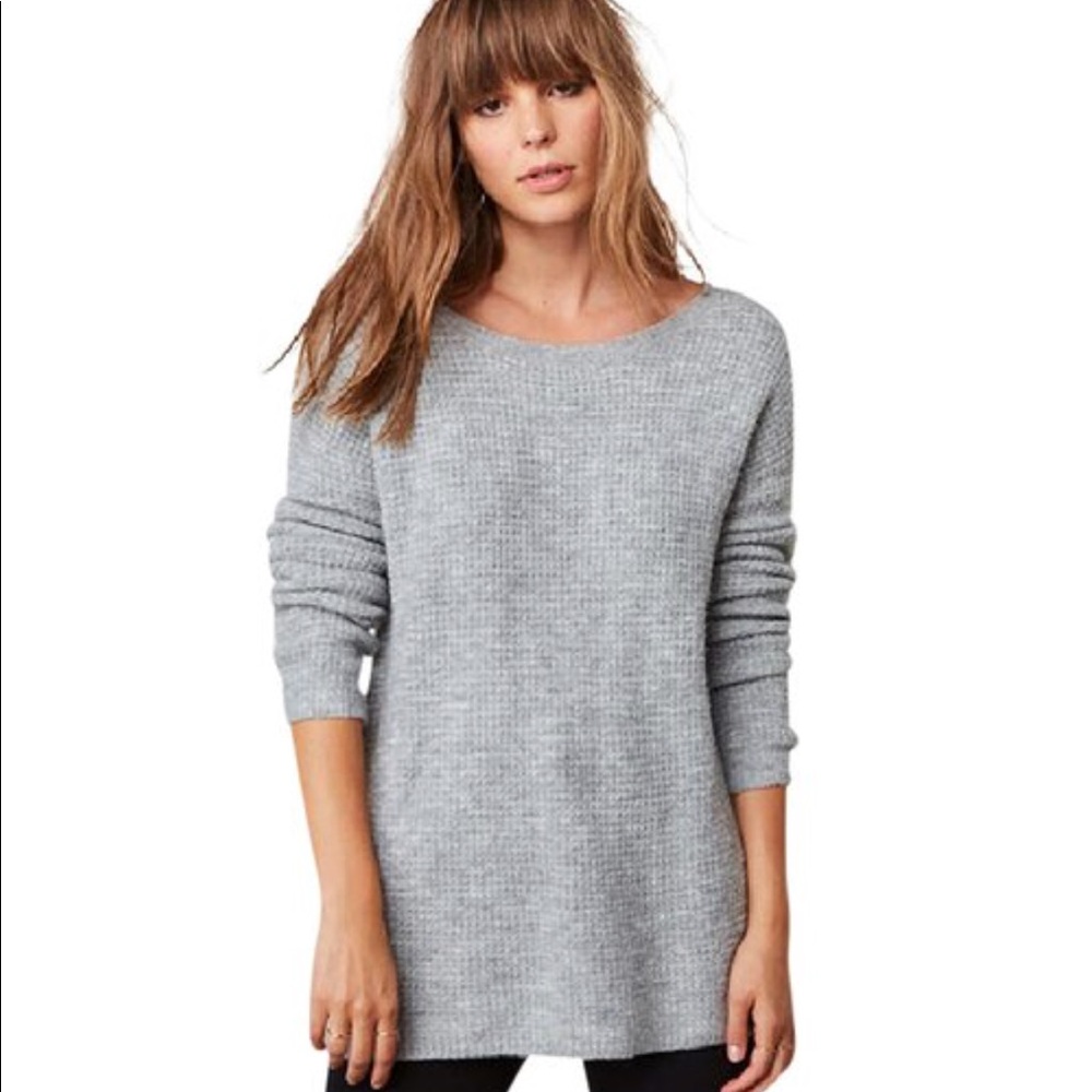 BB Dakota Vale Pique Fuzzy sweater size m